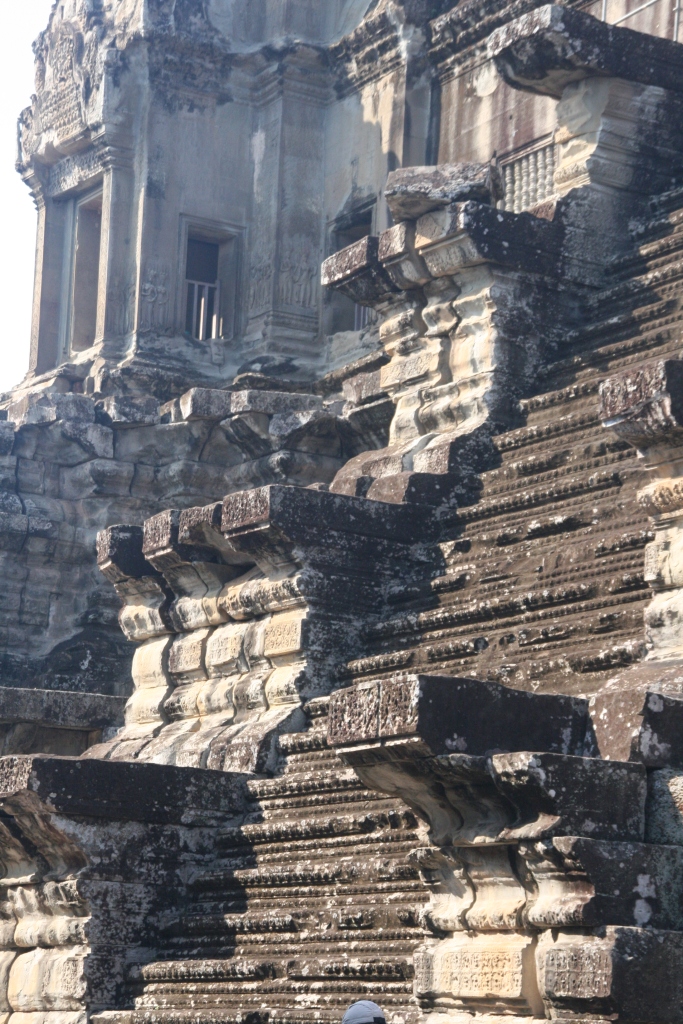 Angkor Wat - stairs to Level 3